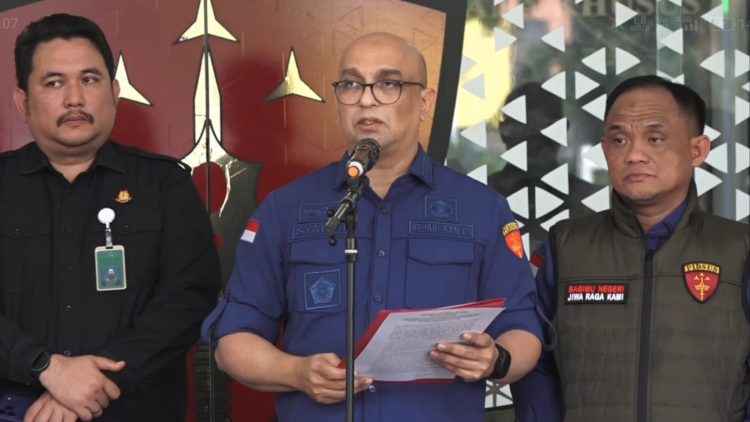 Direktur Penyidikan Jampidsus Kejagung, Syarief Sulaeman saat konferensi pers di kantor Kejagung, Jakarta Selatan, pada Kamis (16/4/2026). (Ilham F/Suaranusantara)