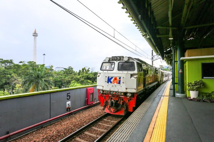PT Kereta Api Indonesia (Persero) Daerah Operasi 1 Jakarta tambah perjalanan kereta api (Dok PT KAI)