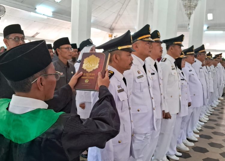 Sebanyak 192 pejabat Eselon III dan IV di Lebak dilantik.(Def/SuaraNusantara)