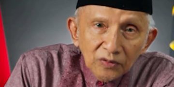 Prihatin Atas Pernyataan Amien Rais Terkait Prabowo dan Seskab Teddy, Kepala Bakom: Ini Contoh Bahaya Hoaks