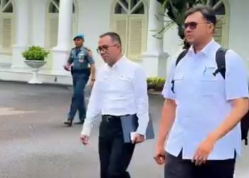 Mendiktisaintek, Brian Yuliarto saat hadiri ratas bersama Presiden RI Prabowo Subianto usai rapat di Istana Negara, Jakarta (Instagram @brian_yuliarto)