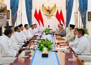 Presiden RI Prabowo Subianto menggelar pertemuan dengan Komisi Percepatan Tim Reformasi Polri, Selasa 5 Mei 2026 (Instagram @sekretariat.kabinet)
