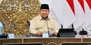 Presiden RI Prabowo Subianto tetap ingin Kapolri melalui fit and proper test DPR (Instagram @sekretariat.kabinet)