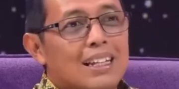 Hasan Nasbi selaku Penasihat Khusus Presiden Bidang Komunikasi (Instagram @dekade08)
