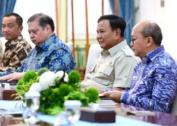 Presiden RI Prabowo Subianto disebut Refly Harun bisa dua periode (Instagram @sekretariat.kabinet)