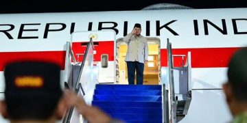 Presiden RI Prabowo Subianto saat akan terbang ke Prancis (Instagram @sekretariat.kabinet)