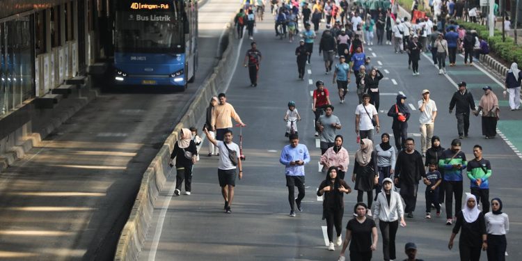 CFD Perdana Rasuna Said Membludak, Pramono Anung Kaget Lihat Antusiasme Warga 