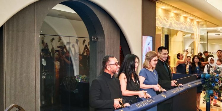 MONDIAL Hadir di Plaza Indonesia dengan Konsep Baru, Menghadirkan Karya Berlian dengan Karakter Kuat