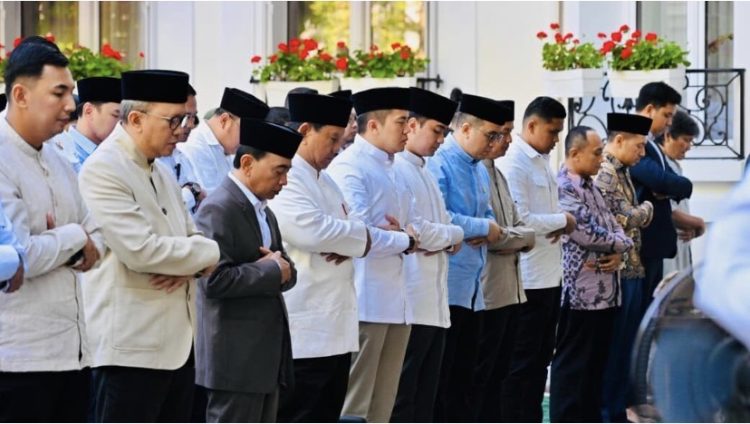 Presiden Prabowo Subianto mengikuti salat iduladha di Prancis (Dok Presiden RI)