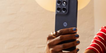 Moto G87