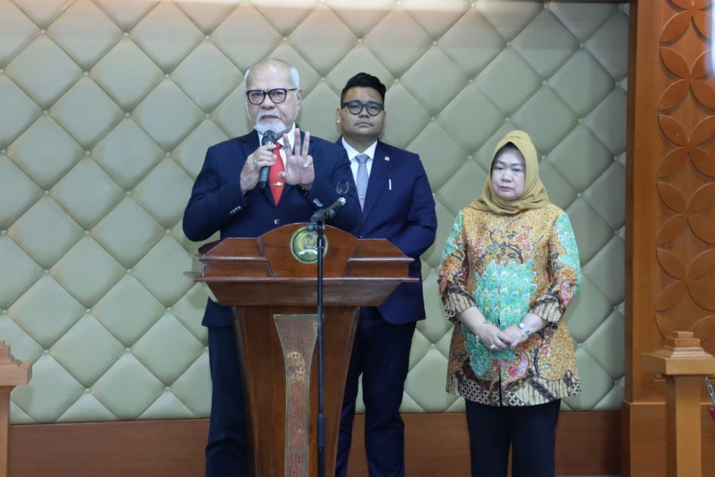 Ketua Badan Sosialisasi MPR RI, Abraham Liyanto