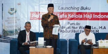 Hidayat Nur Wahid dan Abdul Fikri Faqih Luncurkan Buku Reformasi Tata Kelola Haji Indonesia