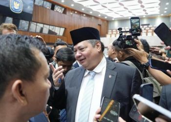 Airlangga Minta Investor Asing Tak Khawatir Terkait Peran Danantara dalam Ekspor Komoditas 