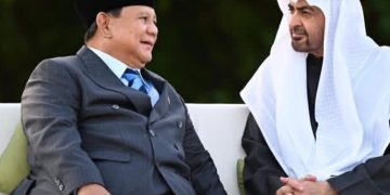 Seskab Teddy Ungkap Prabowo Bolak-balik ke Luar Negeri Hasilkan Investasi Rp 2.430 Triliun untuk RI