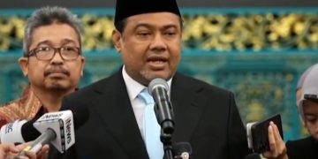 Said Iqbal resmi dilantik Penasihat Khusus Presiden Bidang Ketenagakerjaan dan Kesejahteraan Buruh bicara soal kerja menteri (YouTube @sekretariat presiden)