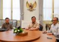 Pertemuan antara Wakil Presiden ke 10 dan 12 RI Jusuf Kalla bersama putranya, Solihin Kalla dengan Presiden RI Prabowo Subianto (Instagram @presidenrepublikindonesia)