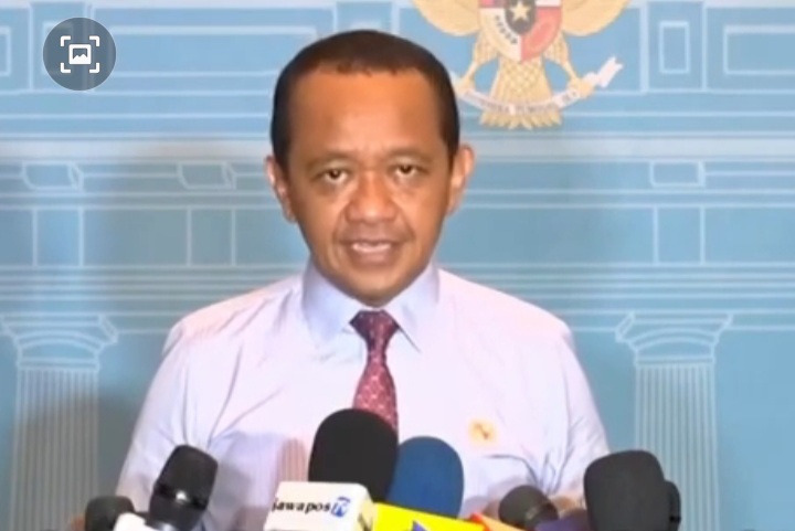 Menteri ESDM Bahlil Lahadalia bicara soal insentif imbas kenaikan harga Pertamax (Instagram @bahlillahadalia)