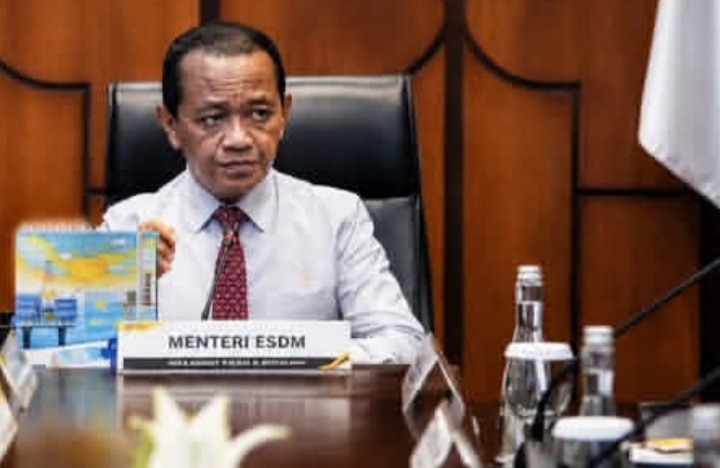 Menteri ESDM Bahlil Lahadalia angkat bicara soal mati listrik akibat mesin trouble (Instagram @melangkahdaritimur.id)