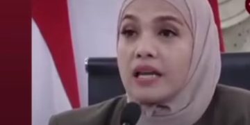 Juru Bicara Kementerian ESDM Dwi Anggia beri sinyal Pertamax Cs bakal turun (Instagram @dwi_anggia)