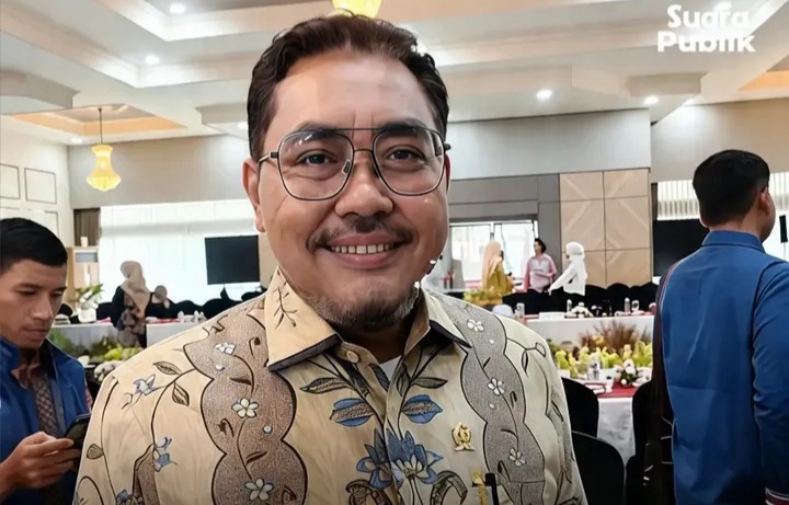 Waketum PKB Jazilul Fawaid tanggapi arahan Presiden ke 7 RI Joko Widodo atau Jokowi minta Prabowo-Gibran dua periode (Instagram @suarapublik_)