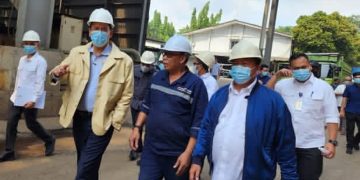 Menkeu Purbaya Yudhi Sadewa sidak ke pabrik baja China di Pulogadung, Jakarta Timur (Instagram @menkeuri)