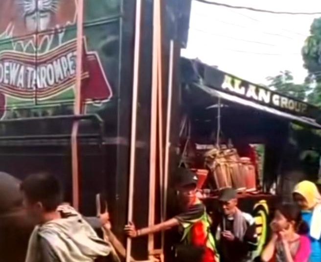 Tiga Orang Tewas Tersengat Listrik Saat Pertunjukan Sisingaan di Cikarang Utara