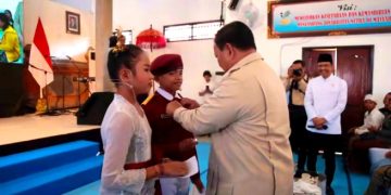 Prabowk Ajak Siswa Sekolah Rakyat Angkat Derajat Orang Tua Melalui Pendidikan