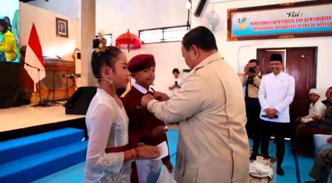 Prabowk Ajak Siswa Sekolah Rakyat Angkat Derajat Orang Tua Melalui Pendidikan
