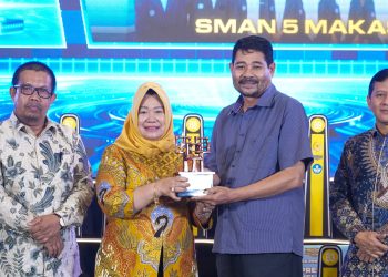 Unggul di Babak Final, SMAN 5 Makassar Wakili Sulsel ke LCC Empat Pilar Tingkat Nasional