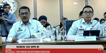 Direktur Jenderal Pemasyarakatan, Mashudi dan jajaran dalam RDP dengan Komisi XIII DPR (Dok YouTube DPR RI)