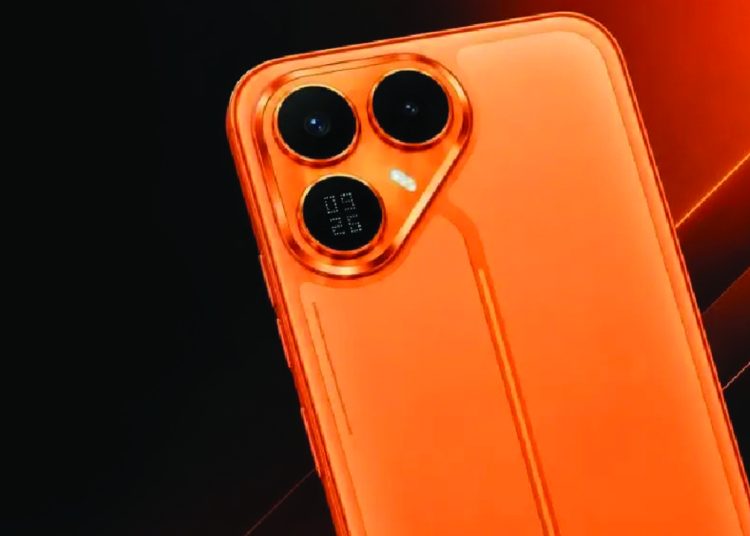 Tecno Pova 8
