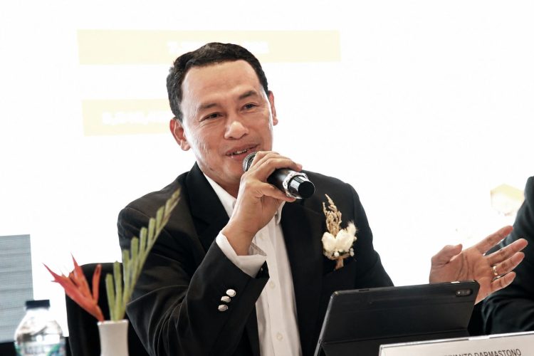 Direktur Utama SAPX Express sekaligus Ketua Umum Dewan Pimpinan Pusat Budiyanto Darmastono saat pemaparan RUPS di Jakarta (suaranusantara.com)