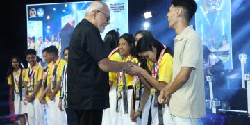 SAM Regina Pacis Bajawa raih juara LCC Empat Pilar MPR RI