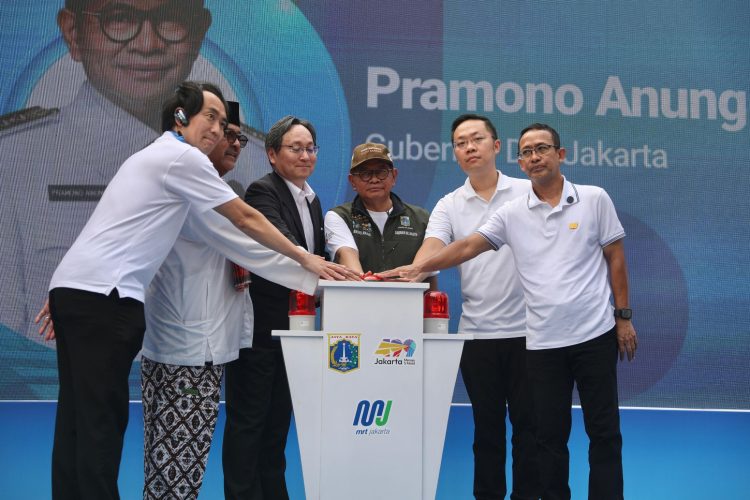 Gubernur DKI Jakarta Pramono Anung mencanangkan Pedestrian Deck Dukuh Atas. (Dok: Diskominfotik DKI Jakarta)