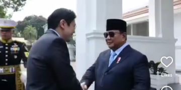 Presiden RI Prabowo Subianto menyambut kedatangan PM Singapura Lawrence Wong di Istana Merdeka, Jakarta (Instagram @_gemoy02_)