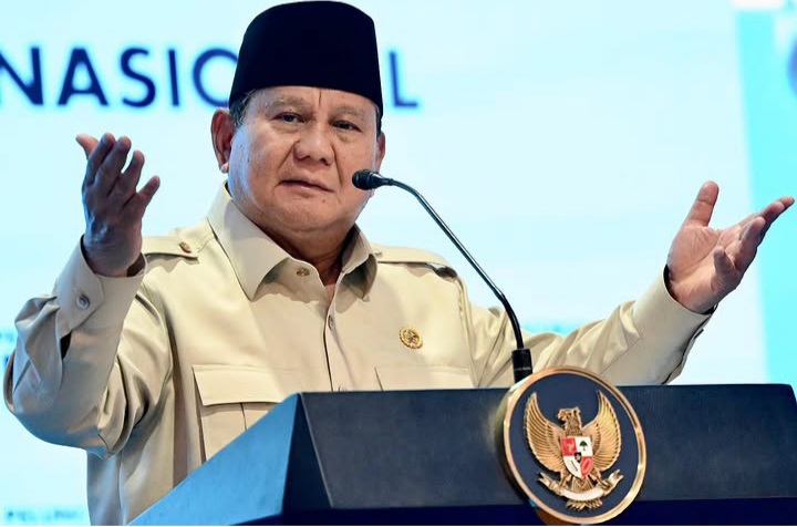 Presiden RI Prabowo Subianto saat peresmian B50 di Rest Area KM 57 Tol Jakarta-Cikampek, Karawang (Instagram @sekretariat.kabinet)