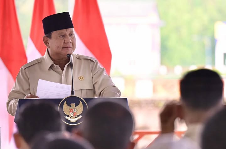 Presiden RI Prabowo singgung kasus korupsi yang menjerat Febrie Adriansyah (Instagram @sekretariat.kabinet)