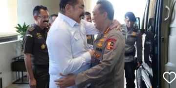 Jaksa Agung ST Burhanuddin dan Kapolri Jenderal Pol Listyo Sigit Prabowo bertemu pada Senin sore 13 Juli 2026 (Instagram @jogjastudent)
