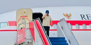Presiden RI Prabowo Subianto beri sinyal pangkas anggaran TNI-Polri (Instagram @sekretariat.kabinet)