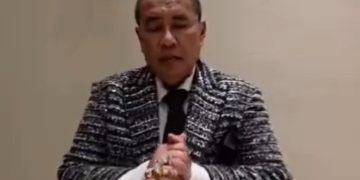 Hotman Paris minta maaf imbas pernyataannya bawa-bawa nama Presiden Prabowo dalam kasus Febrie Adriansyah (Instagram @hotmanparisofficial)