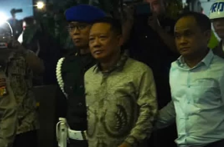 Febrie Adriansyah digiring ke rutan KPK resmi ditahan atas kasus TPPU (Instagram @investortrust)