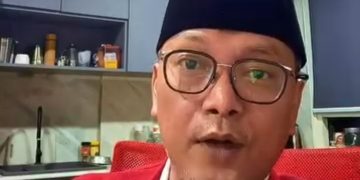 Guntur Romli bicara soal Presiden Prabowo yang menyebut hati PDI Perjuangan sama dengan pemerintah (Instagram @gunromli)