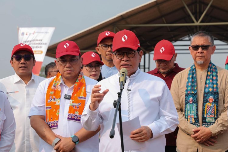 Gubernur DKI Jakarta, Pramono Anung beserta jajaran Perumda Dharma Jaya (Dok Istimewa)