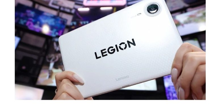 Legion Y700