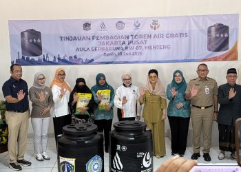 Direktur Utama PAM Jaya Arief Nasrudin didampingi Wali Kota Administrasi Jakarta Pusat Arifin hadiri kegiatan Nota Kesepahaman Bersama antara Daya Wanita PAM Jaya dan Tim Penggerak PKK Provinsi DKI Jakarta. (Dok: Istimewa)