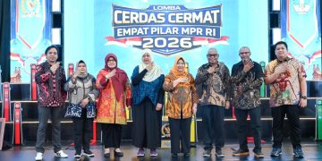 Siti Fauziah di acara LCC Papau Selatan