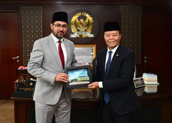 Sambut Baik Pakta Pertahanan Mekah, HNW: Momentum OKI Perkuat Kerja Sama Termasuk Bidang Ekonomi dan Pendidikan