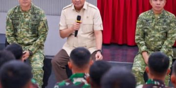Menhan Sjafrie Sjamsoeddin bicara soal Suku Dayak Pedalaman masuk jadi anggota TNI (Instagram @sjafrie.sjamsoeddin)