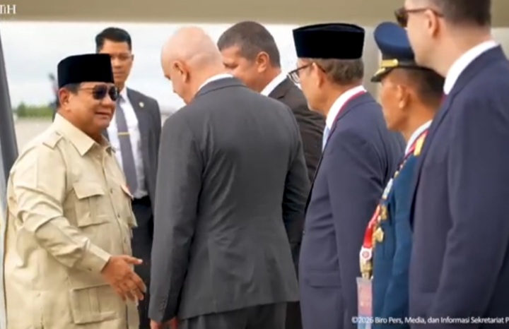 Presiden Prabowo Subianto saat tiba di Bandara Udara Internasional Vladivostok, Rusia, Rabu 2 September 2026 (YouTube @sekretariat presiden)