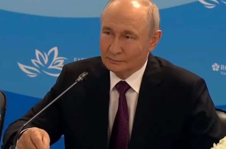 Presiden Rusia Vladimin Putin saat menerima kunjungan Presiden Prabowo Subianto di EEF ke 11, Vladivostok, Rusia, Kamis 3 September 2026 (Instagram @voxneyizens)